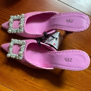 Zara pink rhinestone mules new without tags — never worn out